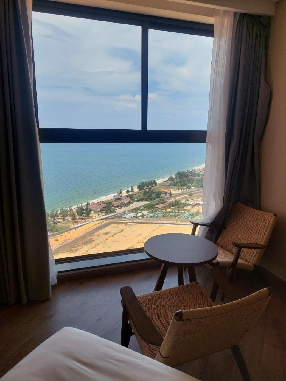 Apec Mandela Wyndham Mui Ne Hotell Long Son Exteriör bild